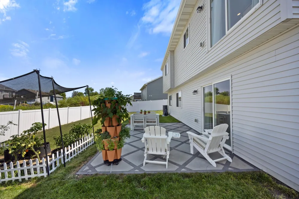 366 66th Street SW Waverly, MN 55390