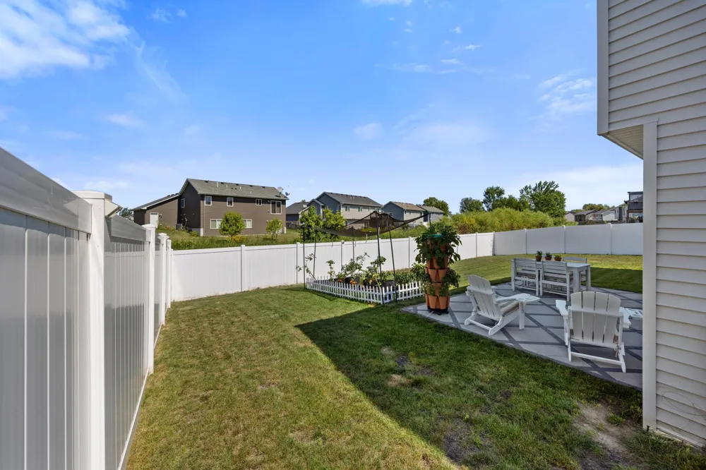 366 66th Street SW Waverly, MN 55390