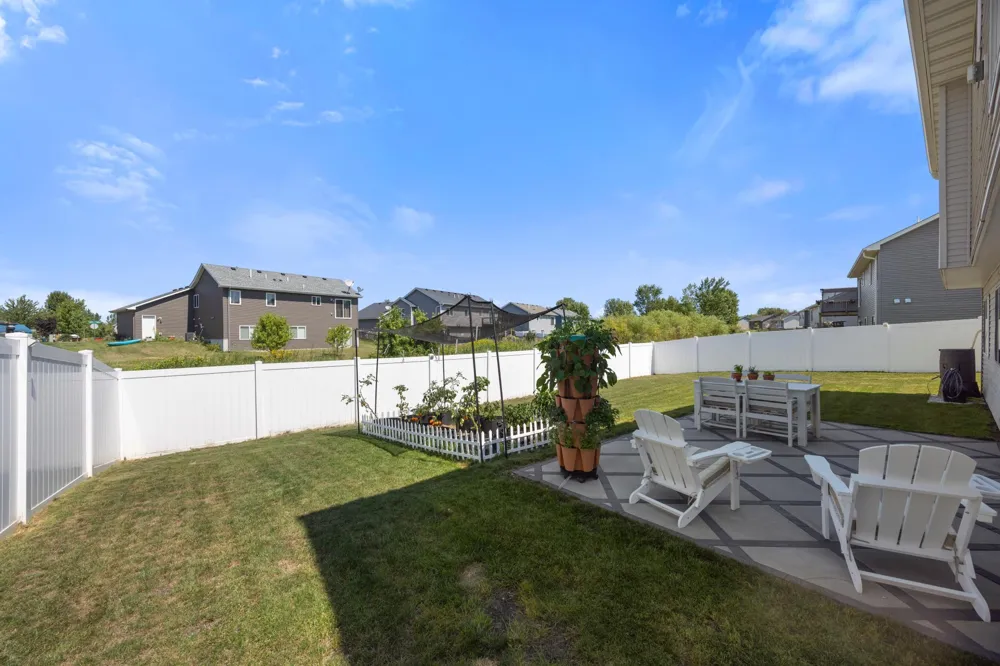 366 66th Street SW Waverly, MN 55390