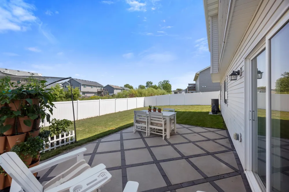 366 66th Street SW Waverly, MN 55390
