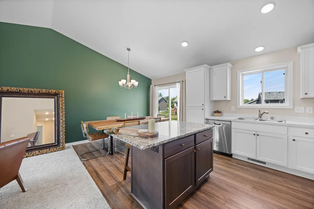 366 66th Street SW Waverly, MN 55390