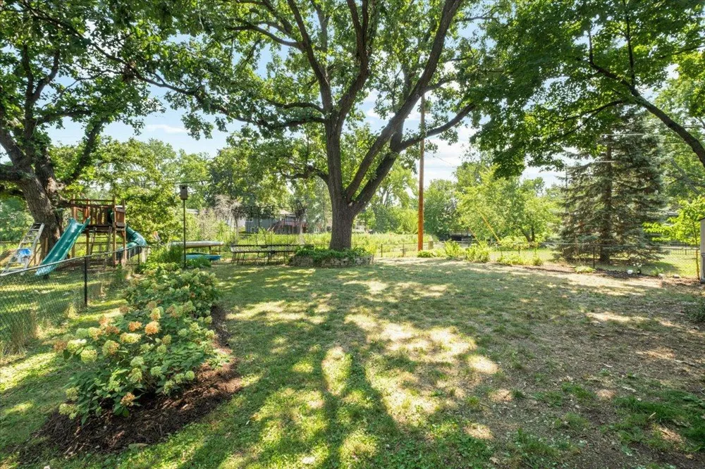 3341 Decatur Lane Saint Louis Park, MN 55426