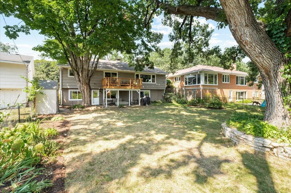 3341 Decatur Lane Saint Louis Park, MN 55426