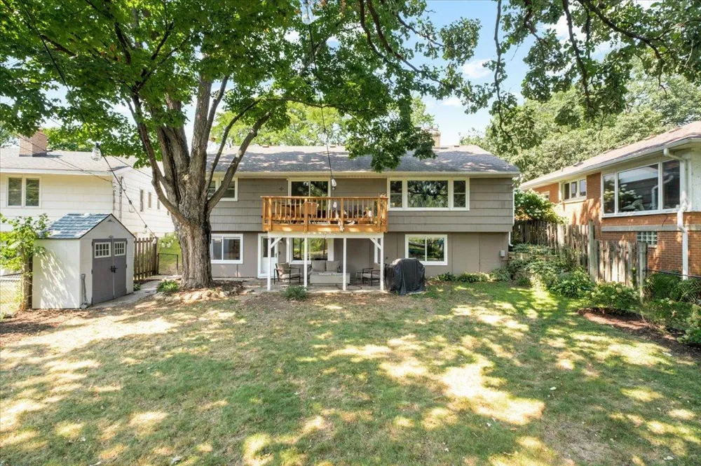 3341 Decatur Lane Saint Louis Park, MN 55426