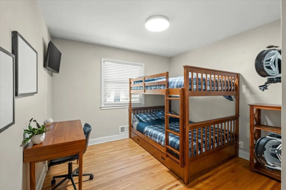 3341 Decatur Lane Saint Louis Park, MN 55426