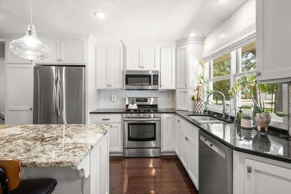 3341 Decatur Lane Saint Louis Park, MN 55426