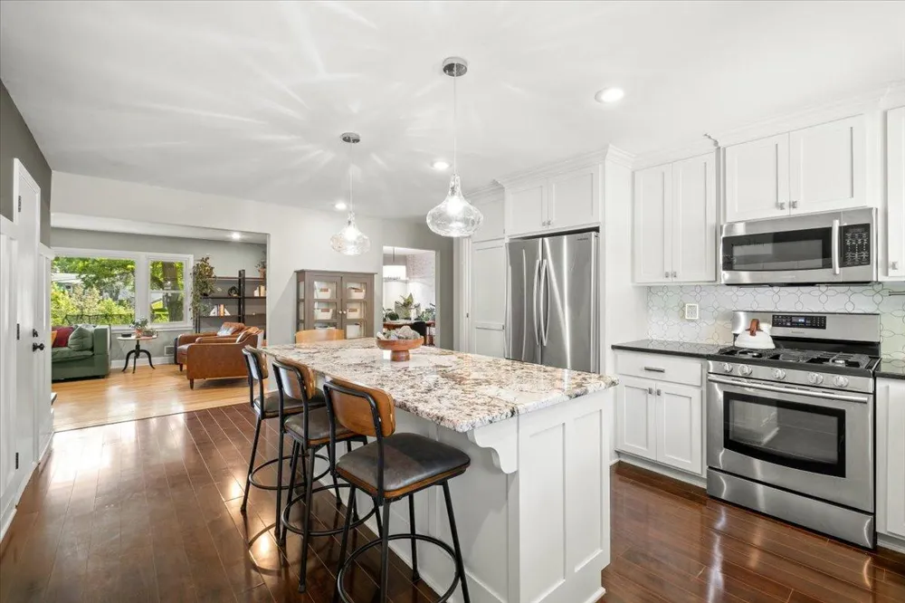 3341 Decatur Lane Saint Louis Park, MN 55426