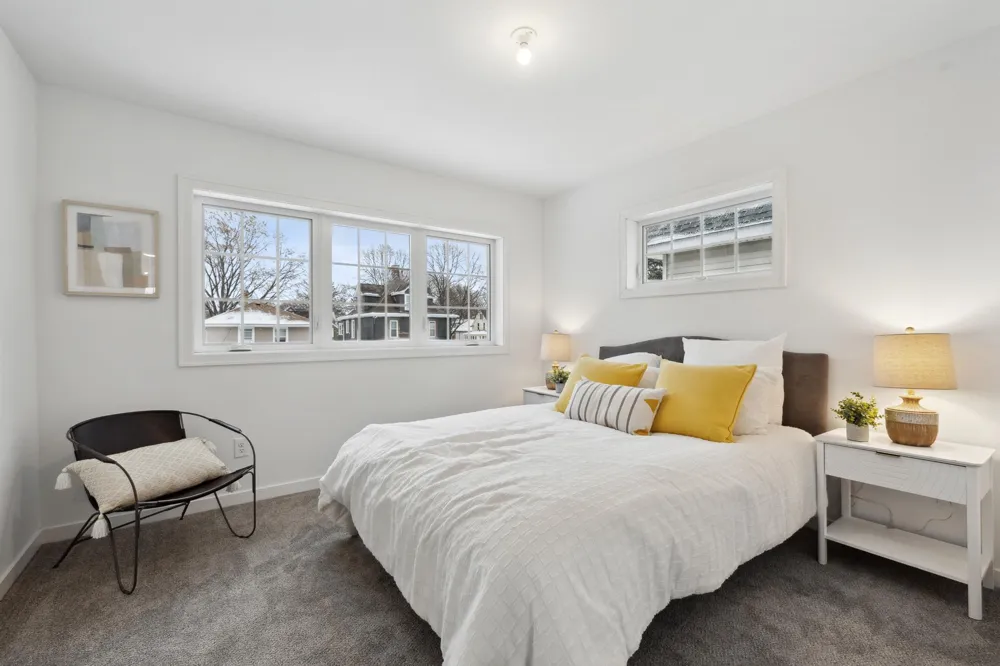 2032 James Avenue Minneapolis, MN 55411