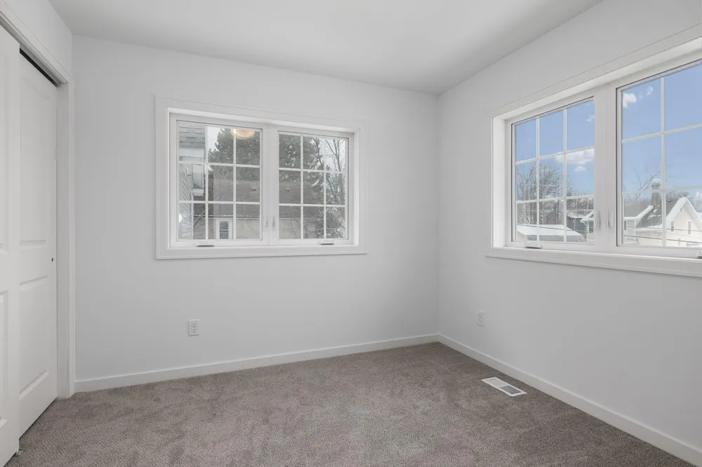 2032 James Avenue Minneapolis, MN 55411
