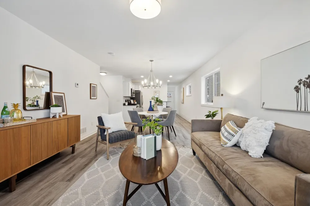 2032 James Avenue Minneapolis, MN 55411