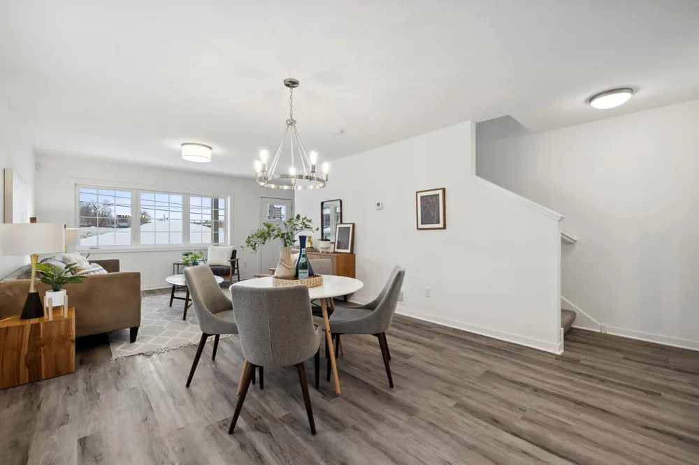 2032 James Avenue Minneapolis, MN 55411