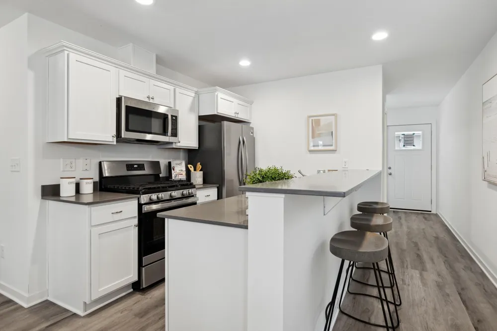 2032 James Avenue Minneapolis, MN 55411