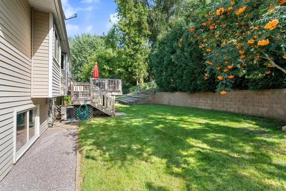 1939 Greenwood Drive NE Owatonna, MN 55060