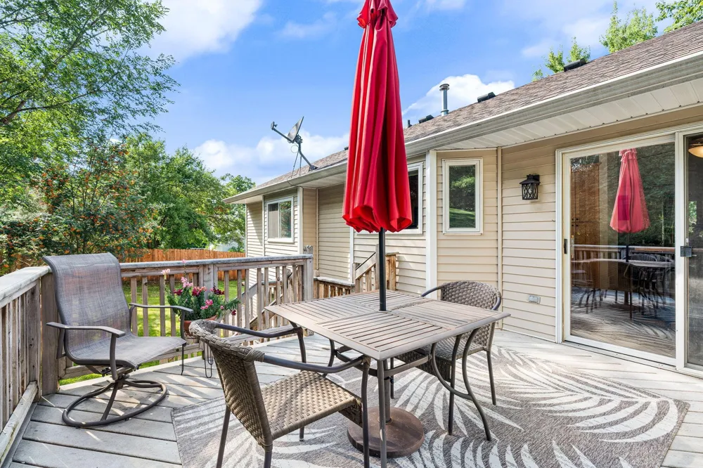 1939 Greenwood Drive NE Owatonna, MN 55060