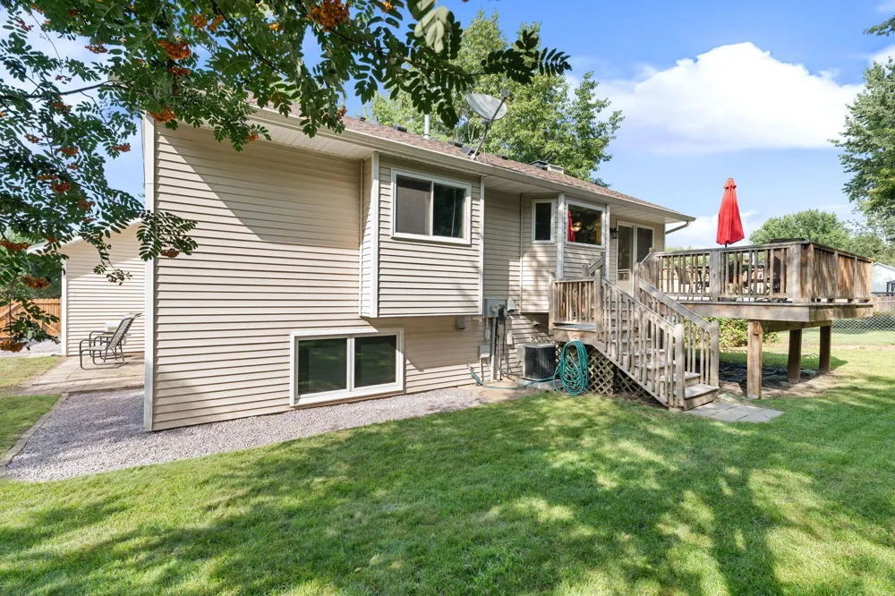 1939 Greenwood Drive NE Owatonna, MN 55060