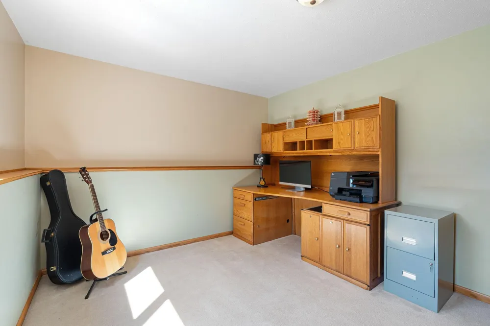 1939 Greenwood Drive NE Owatonna, MN 55060