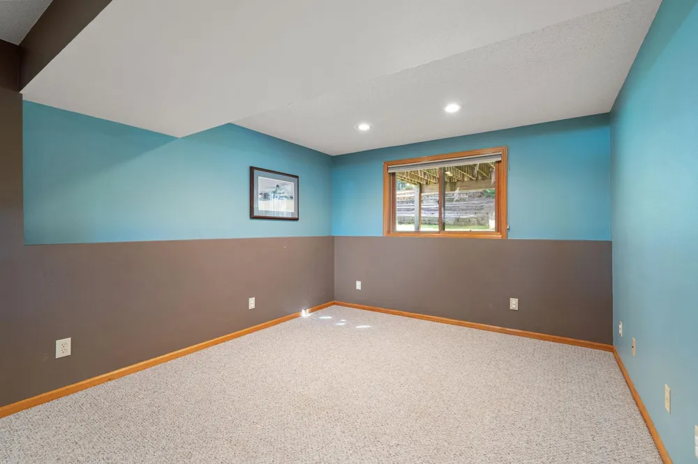 1939 Greenwood Drive NE Owatonna, MN 55060