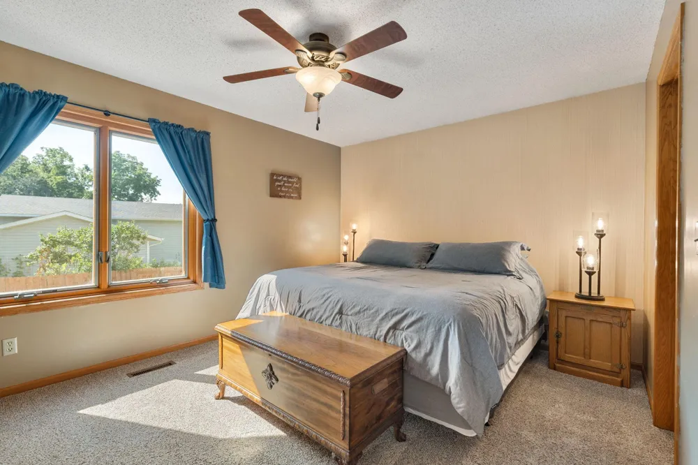 1939 Greenwood Drive NE Owatonna, MN 55060