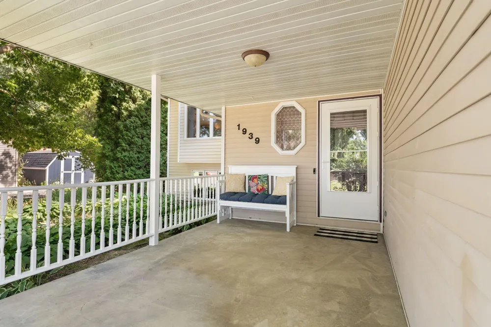 1939 Greenwood Drive NE Owatonna, MN 55060