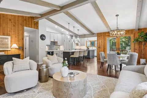 8249 Deer Pond Court