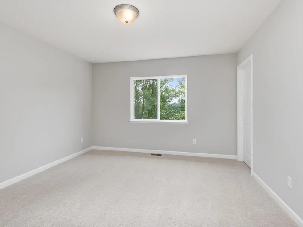 1228 Olivia Street SE New Prague, MN 56071