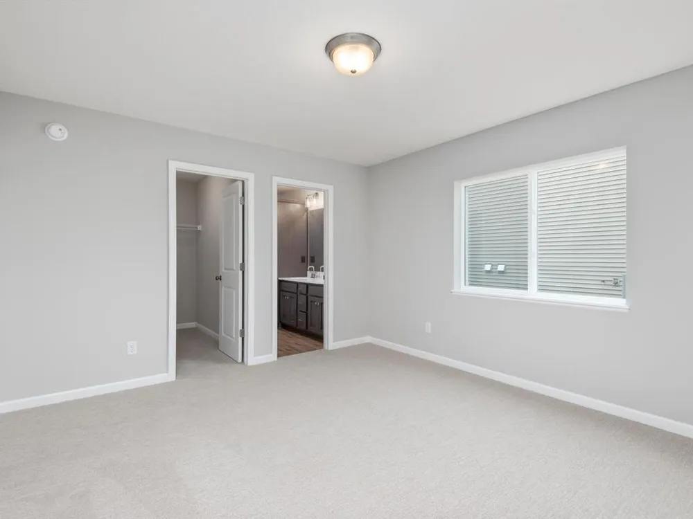 1228 Olivia Street SE New Prague, MN 56071