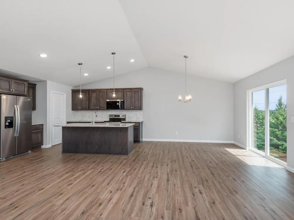 1228 Olivia Street SE New Prague, MN 56071
