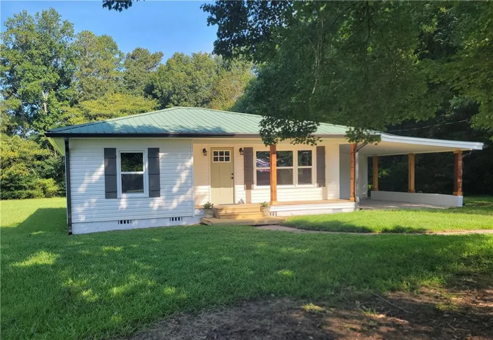 1477 S HWY 100 Bowdon, GA 30108