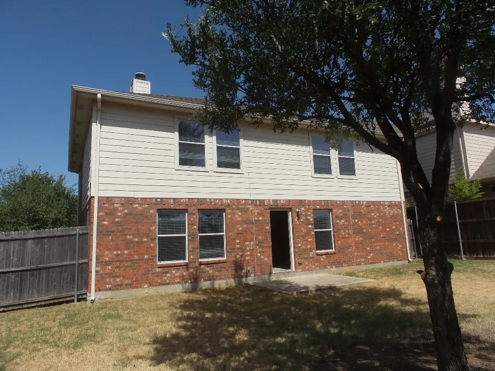 2708 Waterton Drive Little Elm, TX 75068