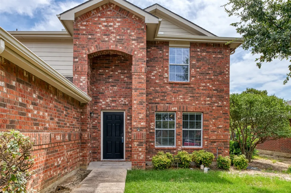 2708 Waterton Drive Little Elm, TX 75068