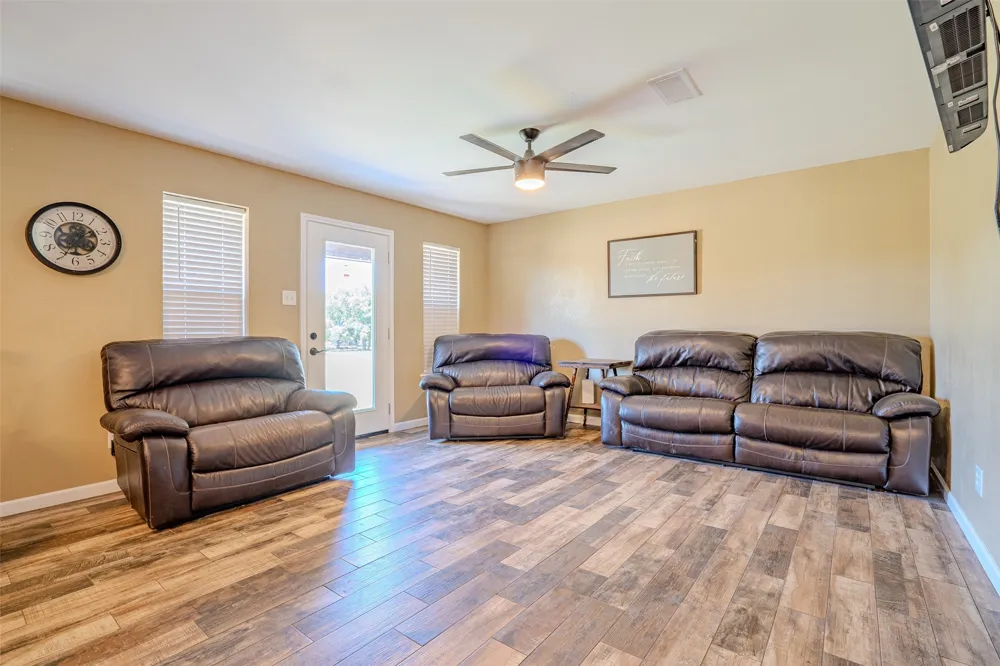 600 County Road 427 De Leon, TX 76444