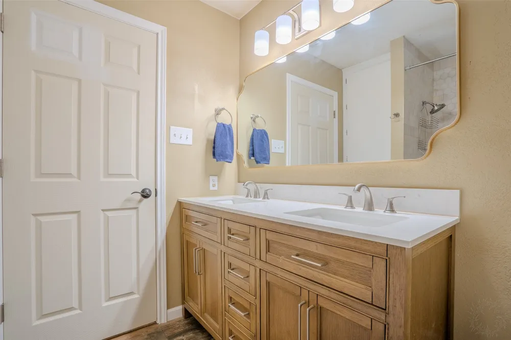 600 County Road 427 De Leon, TX 76444