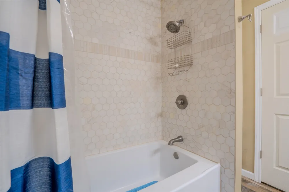 600 County Road 427 De Leon, TX 76444