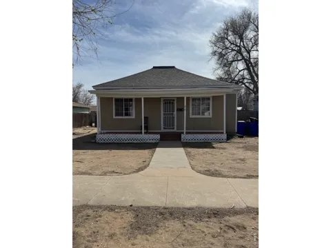 818 4th Street