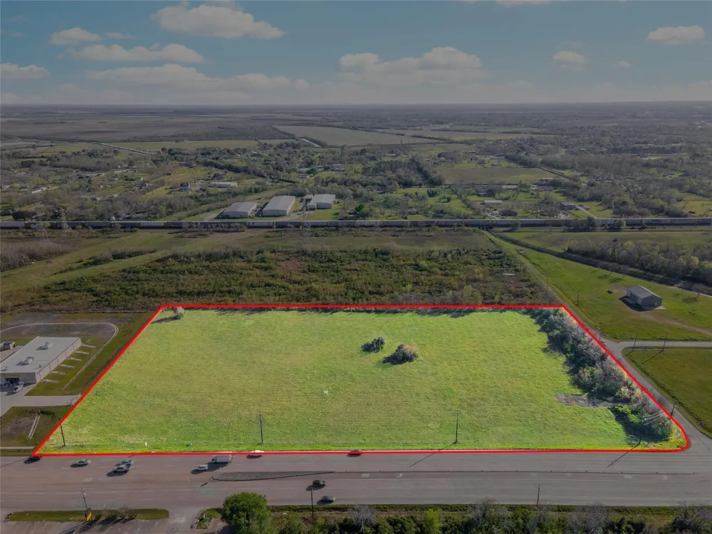 Hwy 6 Road Manvel, TX 77578