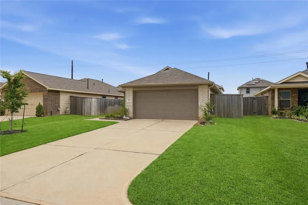 213 Rustic Ridge Circle Magnolia, TX 77354
