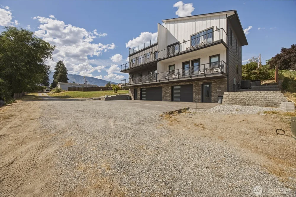 41 Kokanee Lane #B Manson, WA 98831