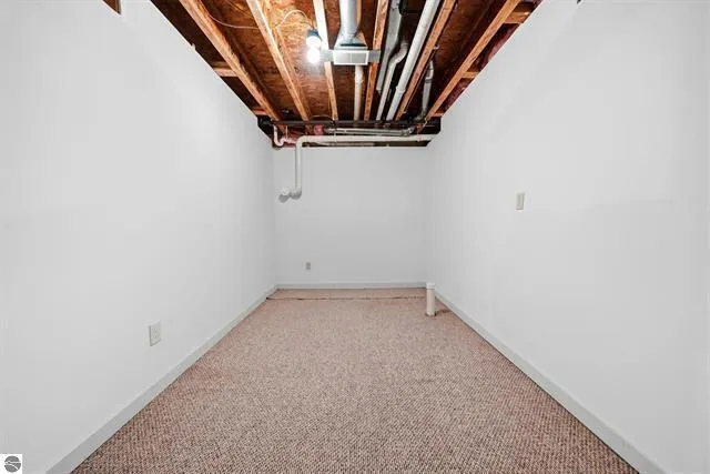 275 S 35 ROAD Selma Township, MI 49601