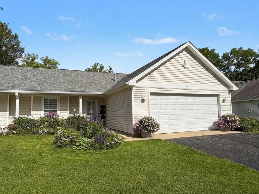 124 Depot Hill Court Allegan City, MI 49010