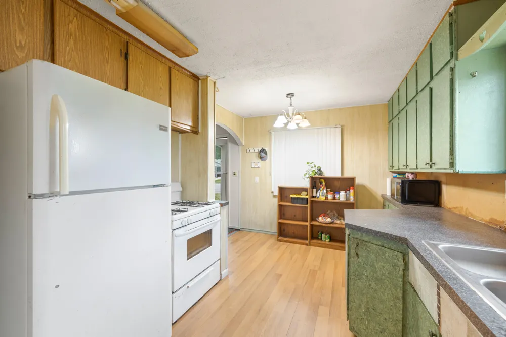 6770 Marvin Street Taylor City, MI 48180