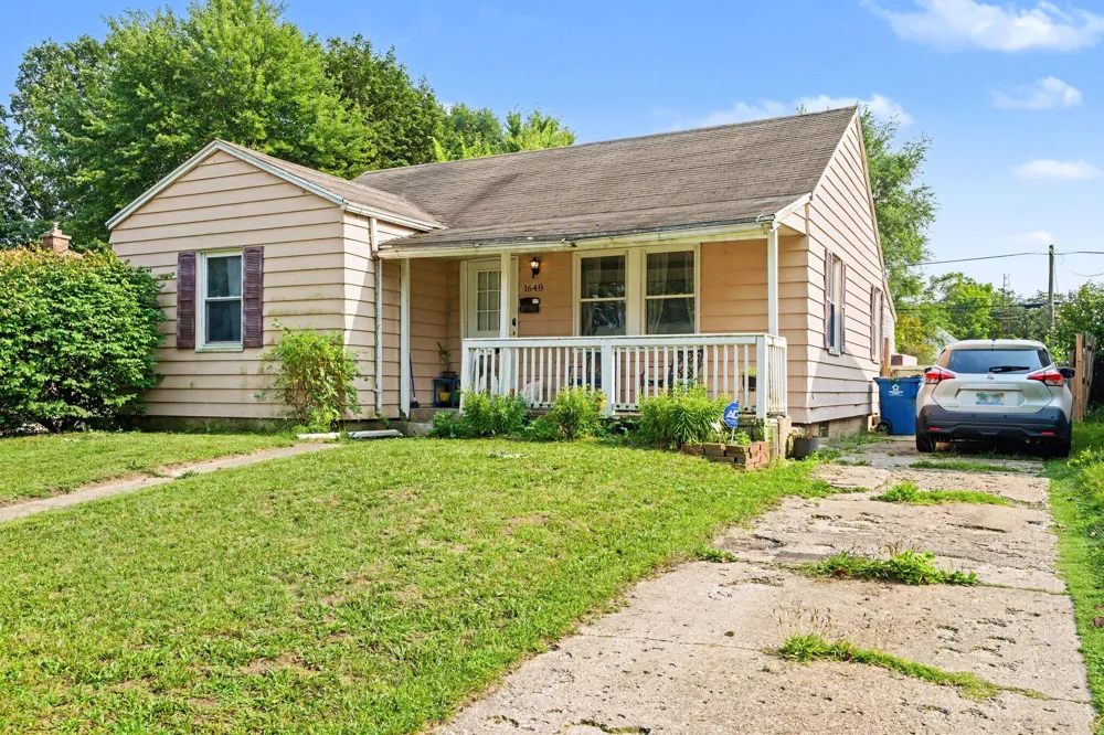 1648 Cass Street Niles City, MI 49120