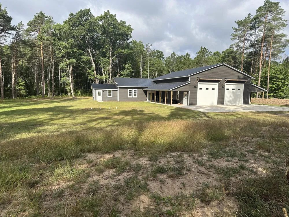 604 W Beaver Road Lilley Township, MI 49309