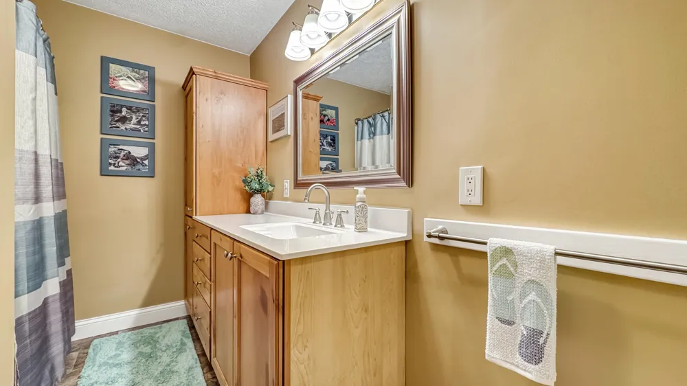 125 Lakewood Drive Cherry Grove Township, MI 49601