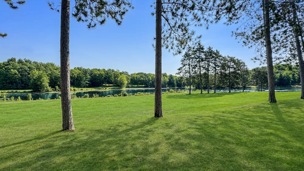125 Lakewood Drive Cherry Grove Township, MI 49601