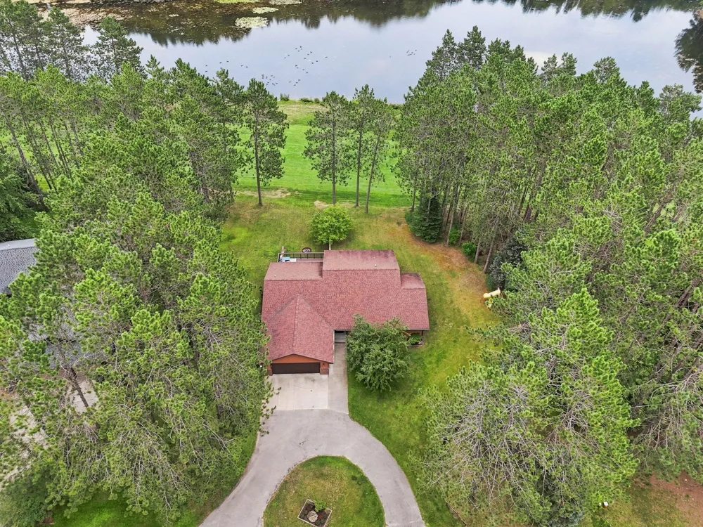 125 Lakewood Drive Cherry Grove Township, MI 49601