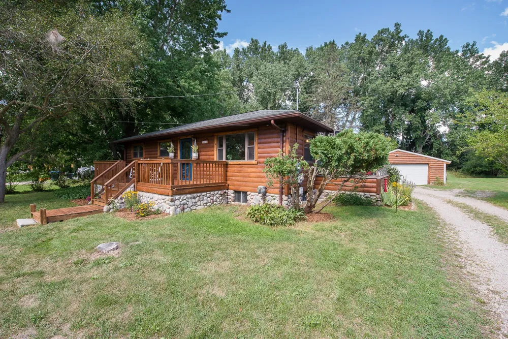 8452 Huron River Drive Webster Township, MI 48130