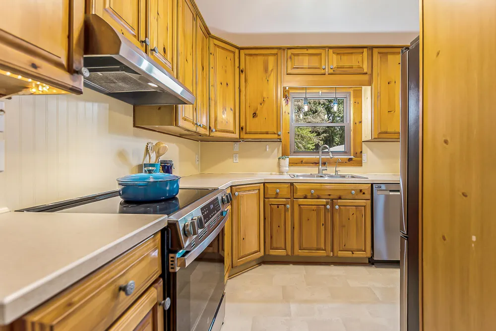 8452 Huron River Drive Webster Township, MI 48130