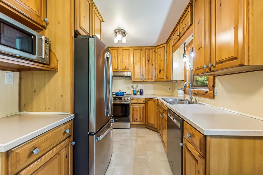 8452 Huron River Drive Webster Township, MI 48130