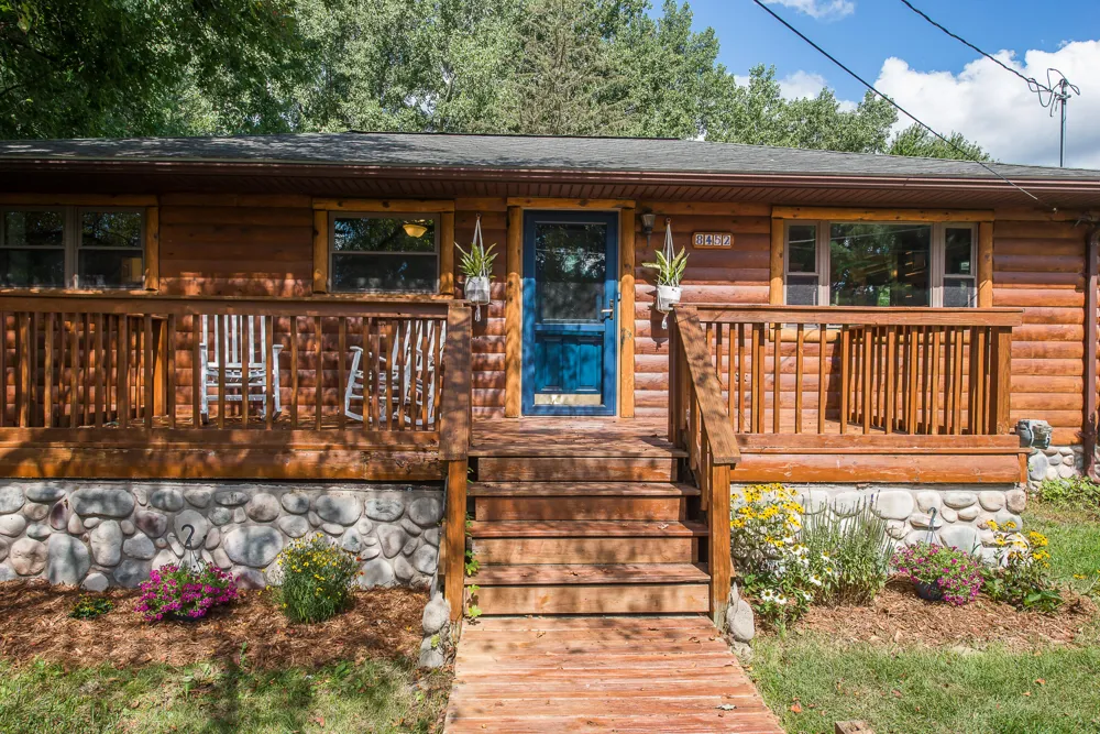 8452 Huron River Drive Webster Township, MI 48130