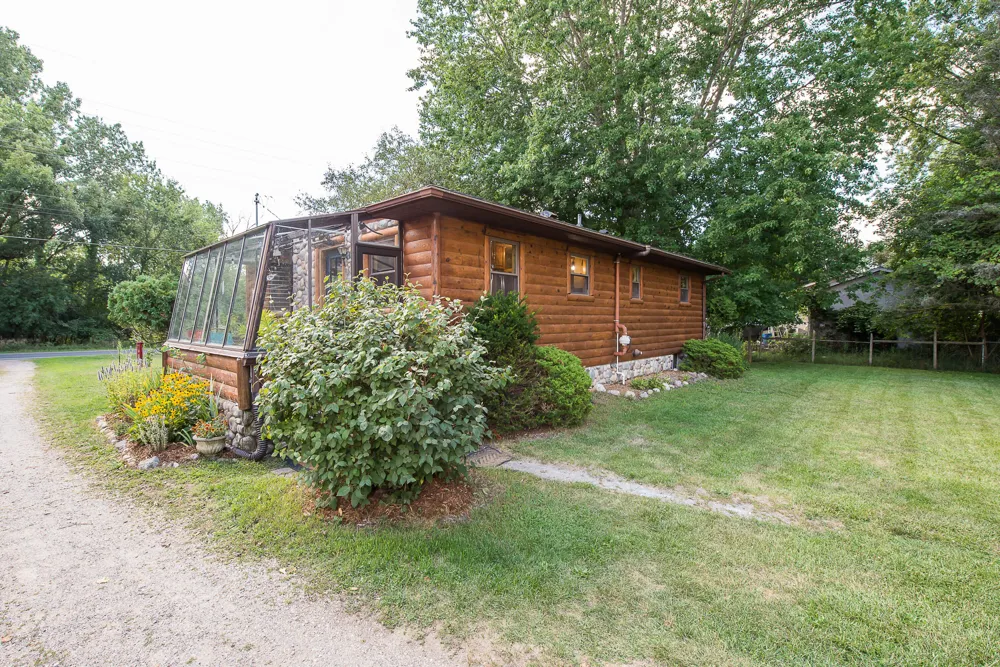 8452 Huron River Drive Webster Township, MI 48130
